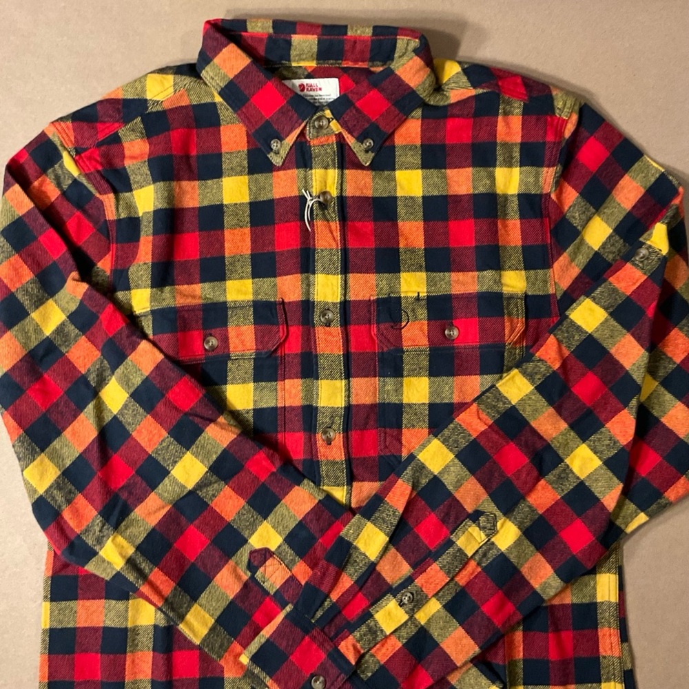 NWT Fjallraven Heavy Flannel Button Down Shirt Mens size Large Slim - Picture 2 of 10